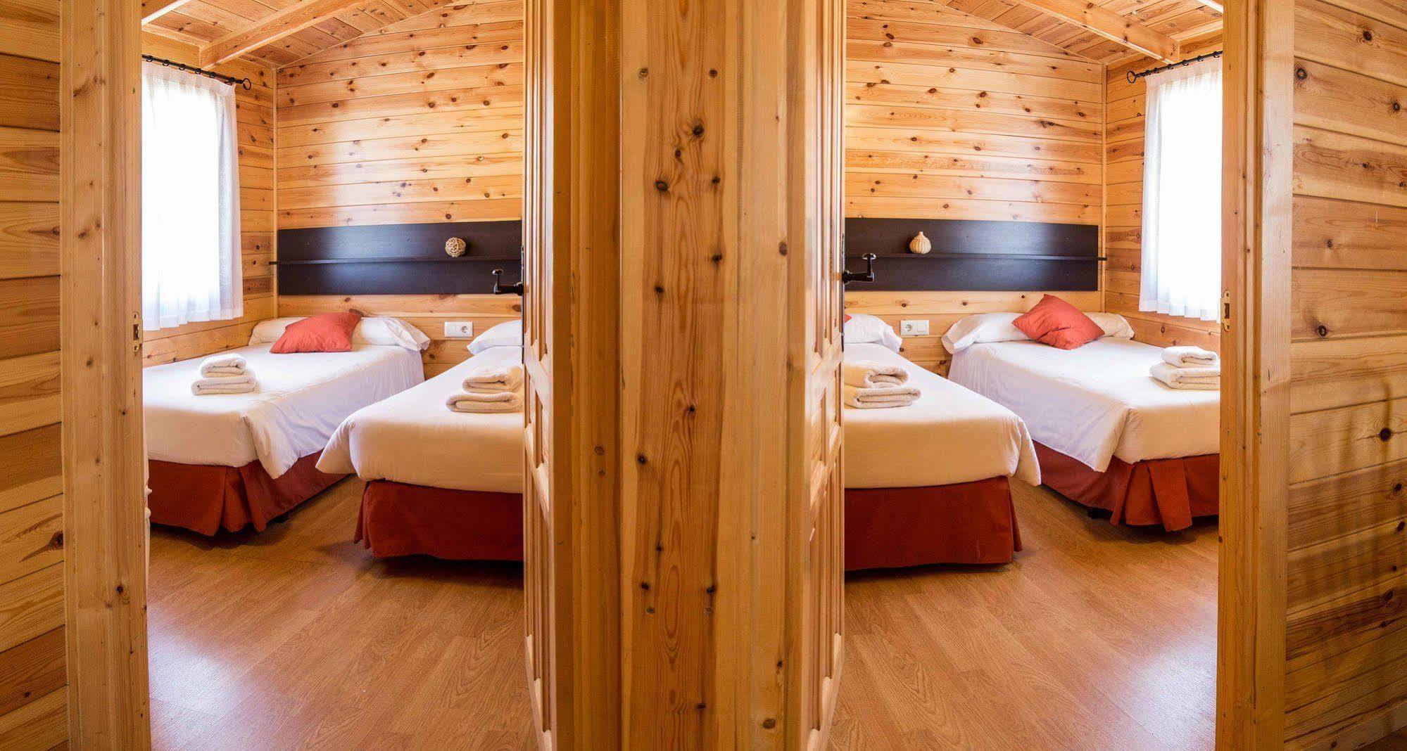 Cabanas De Javalambre Камарена-де-ла-Сьерра Экстерьер фото
