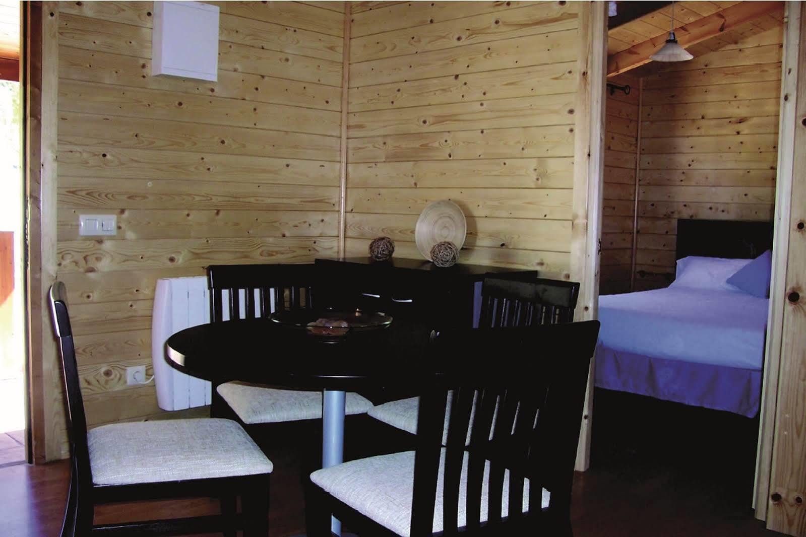 Cabanas De Javalambre Камарена-де-ла-Сьерра Экстерьер фото